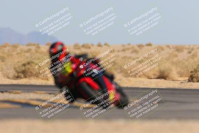 media/Mar-22-2025-CVMA (Sat) [[462c0ffedb]]/Race 13-Amateur Supersport Middleweight/